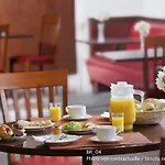 Mercure Paris Montparnasse Raspail 